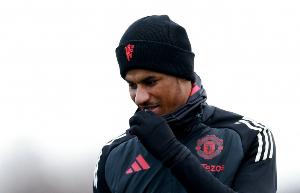 S14全球总决赛-每体：尼科拒绝加盟，目前巴萨主要选择是路易斯-迪亚斯&amp;拉什福德